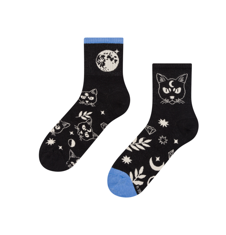 Wesołe skarpetki do łydek Kot i księżyc