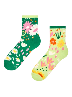 Chaussettes mi-mollet rigolotes Jardin de fleurs