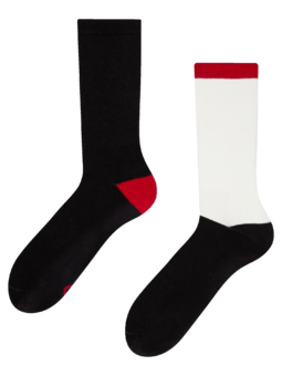 Čierno-biele športové ponožky