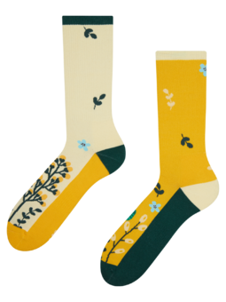 Veselé sportovní ponožky Močálové květiny
