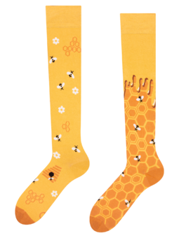 Весели чорапи до коляното Пчелна пита
