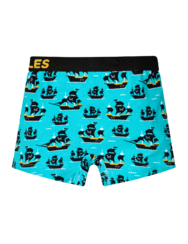 Vidám fiú bokszeralsó Kalózhajó
