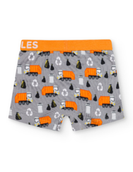 Vidám fiú bokszeralsó Kukásautó