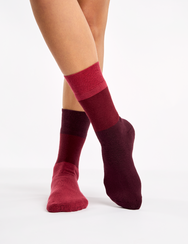 Топли чорапи в бордо Трикольор