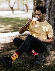 Весели чорапи Бира и скара