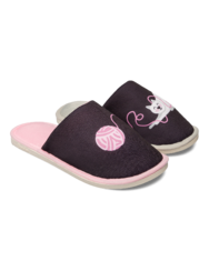 Vidám házi papucs Cica és gombolyag