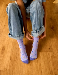 Chaussettes cutecore Fleurs violettes et bleues