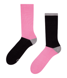 Zwart-roze sportsokken