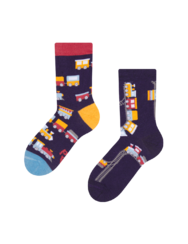 Vidám gyerekzokni Vonatok