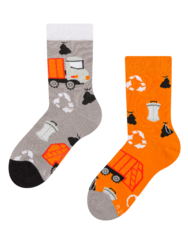 Vidám gyerekzokni Kukásautó