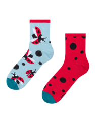 Vidám vádlizokni Katicák és pöttyök