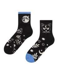 Vidám vádlizokni Macska és hold