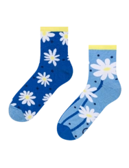 Veselé lýtkové ponožky Sedmokrásky a bodky