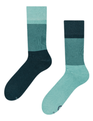 Топли чорапи в морско синьо Трикольор