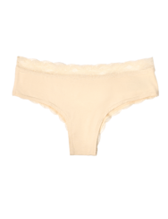 Bézs női bugyi csipkével