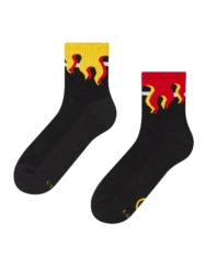 Vidám funkcionális vádlizokni Lángokban