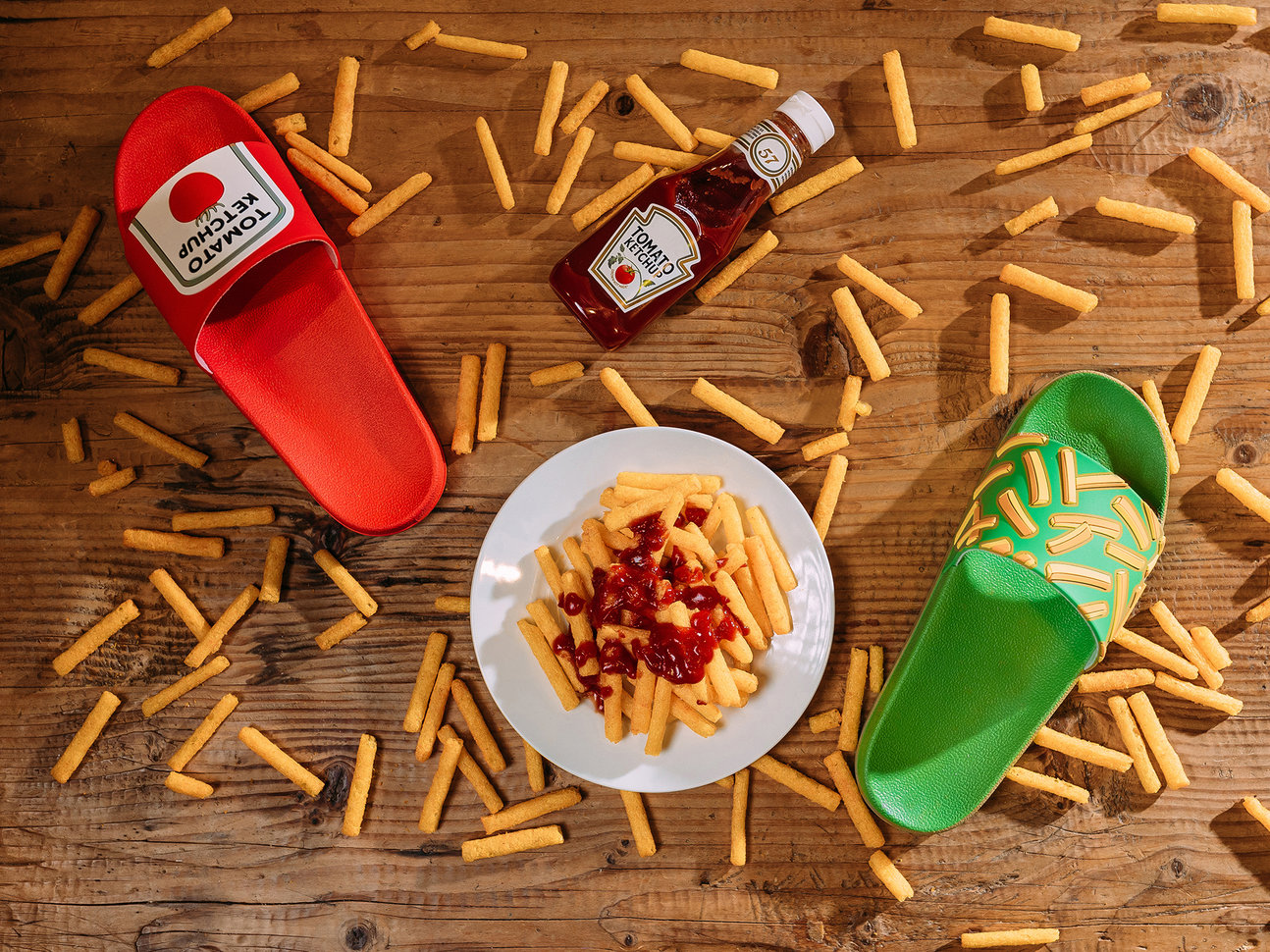 Slovenië Uithoudingsvermogen Schildknaap Vrolijke sliders Frietjes met ketchup | Dedoles