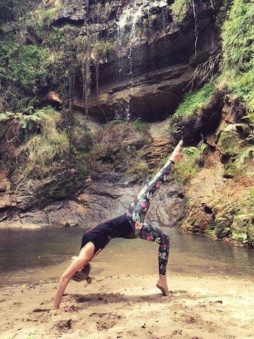 Obrázok produktu Дамски мрежест спортен клин Тропически цветя