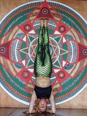 Výpredaj Дамски еластичен клин Русалка