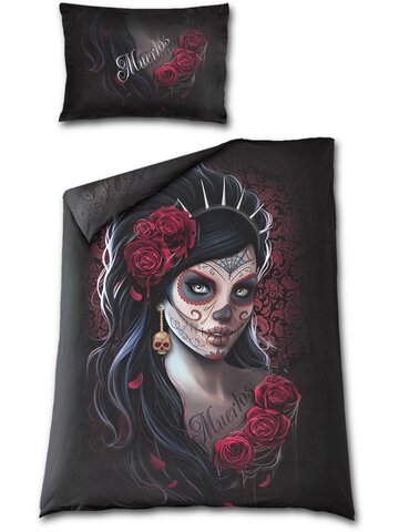 Pre dokonalý a originálny outfit Posteľné prádlo Kráľovná smrti