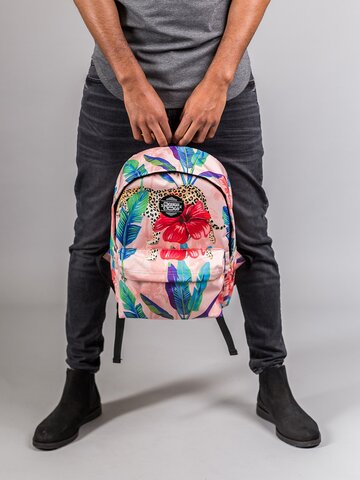 Hľadáte originálny a nezvyčajný darček? Obdarovaného zaručene prekvapí Ruksak Gepard za kvetmi