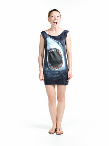 Lifestyle foto Minišaty Zuby žraloka