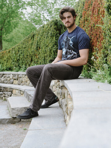 pro dokonalý a originální outfit Triko  Vytí vlků na měsíc