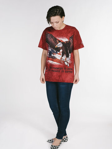 Hľadáte originálny a nezvyčajný darček? Obdarovaného zaručene prekvapí Tričko Vojnový orol