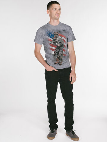 Pre dokonalý a originálny outfit Tričko Vojak v akcií
