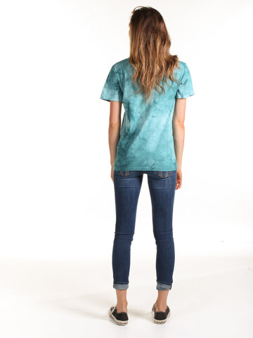 Hľadáte originálny a nezvyčajný darček? Obdarovaného zaručene prekvapí Tričko Vlčia láska