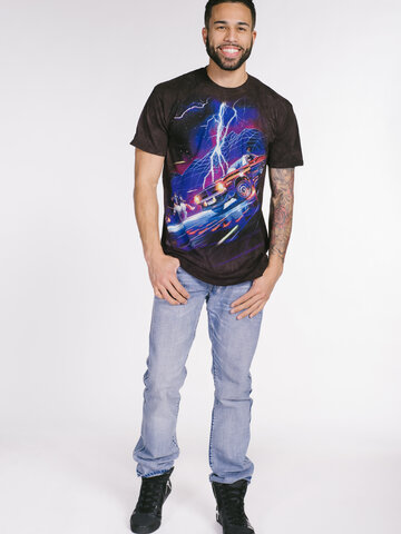 Szerezzen magának örömet ezzel a Dedoles darabbal Verseny a viharban póló