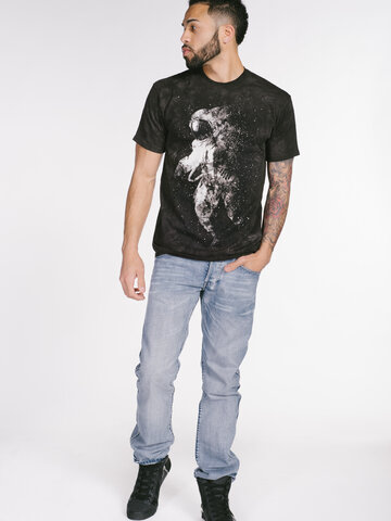 Lifestyle fotó Kozmikus séta póló