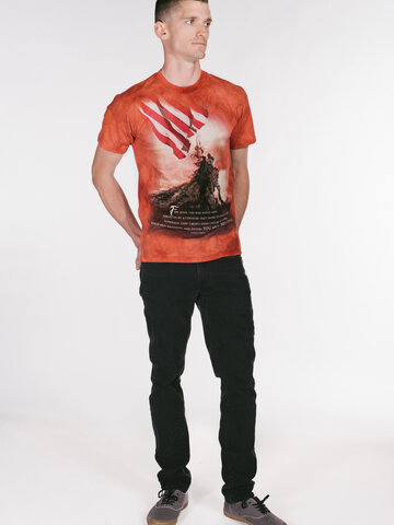 a tökéletes és egyedi ruházathoz Háborús veterán póló