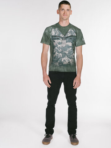 Eredeti ajándék a Dedolestől Katona a szolgálatban póló