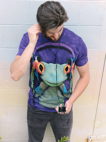 Potešte sa týmto kúskom Dedoles DJ Peace Adult