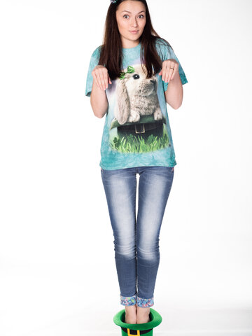 a tökéletes és egyedi ruházathoz Ír nyuszi póló