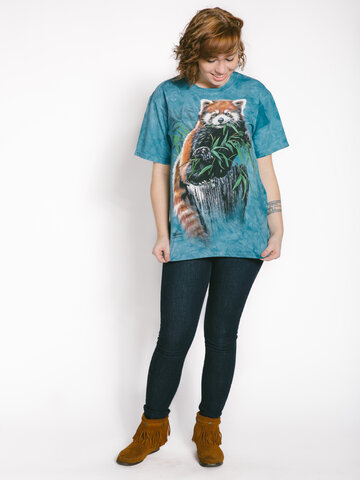 a tökéletes és egyedi ruházathoz Vörös macskamedve bambusszal póló