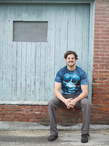 Eredeti ajándék a Dedolestől Cápa szemek póló