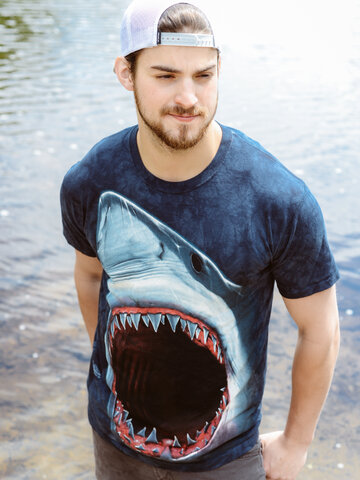 a tökéletes és egyedi ruházathoz Cápa fogak póló