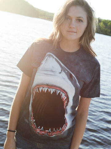 Ajándék tipp Cápa fogak póló