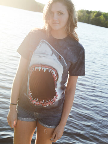 Foto Cápa fogak póló