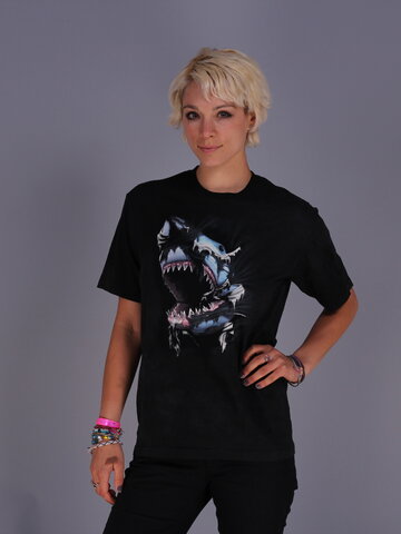 Foto Őrjöngő cápa póló