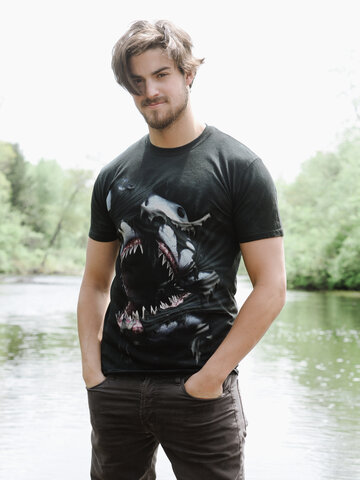 Ajándék tipp Őrjöngő cápa póló