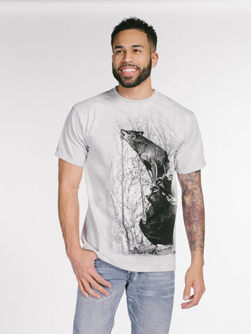 Lifestyle fotó Vonyító farkas póló