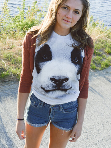 Lifestyle fotó Fehér panda póló