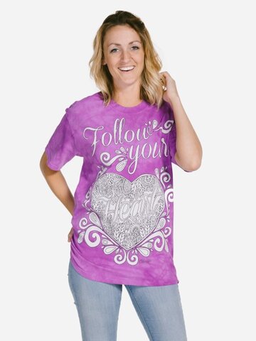 Hľadáte originálny a nezvyčajný darček? Obdarovaného zaručene prekvapí Mandala vyfarbovacie tričko Nasleduj svoje srdce