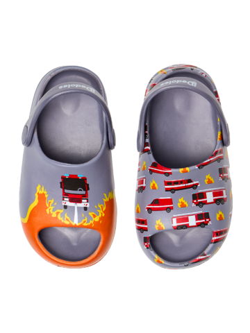 Lifestyle foto Sandali krocksy Buonumore stile chunky 0-6 anni Vigili del fuoco in azione