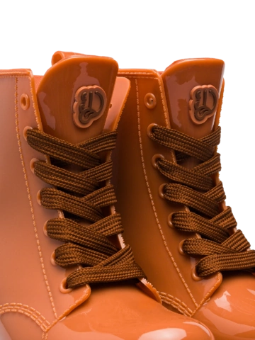 Foto Oříškově hnědé dětské gumáky