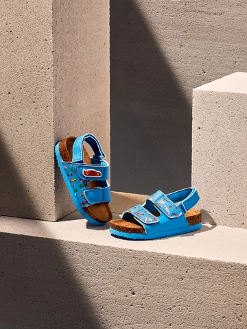 Ausverkauf Korksandalen für Kinder Schnelle Autos