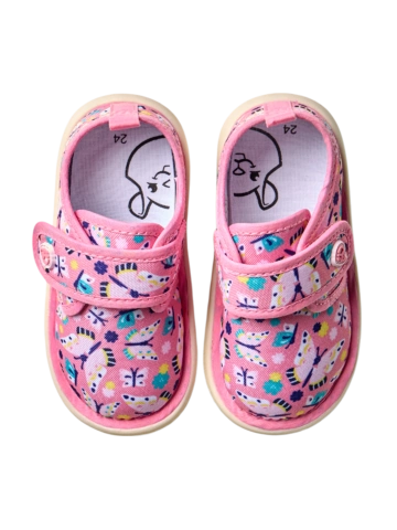 Výnimočný darček od Dedoles Veselé papučky pre bábätká Roztomilé motýle